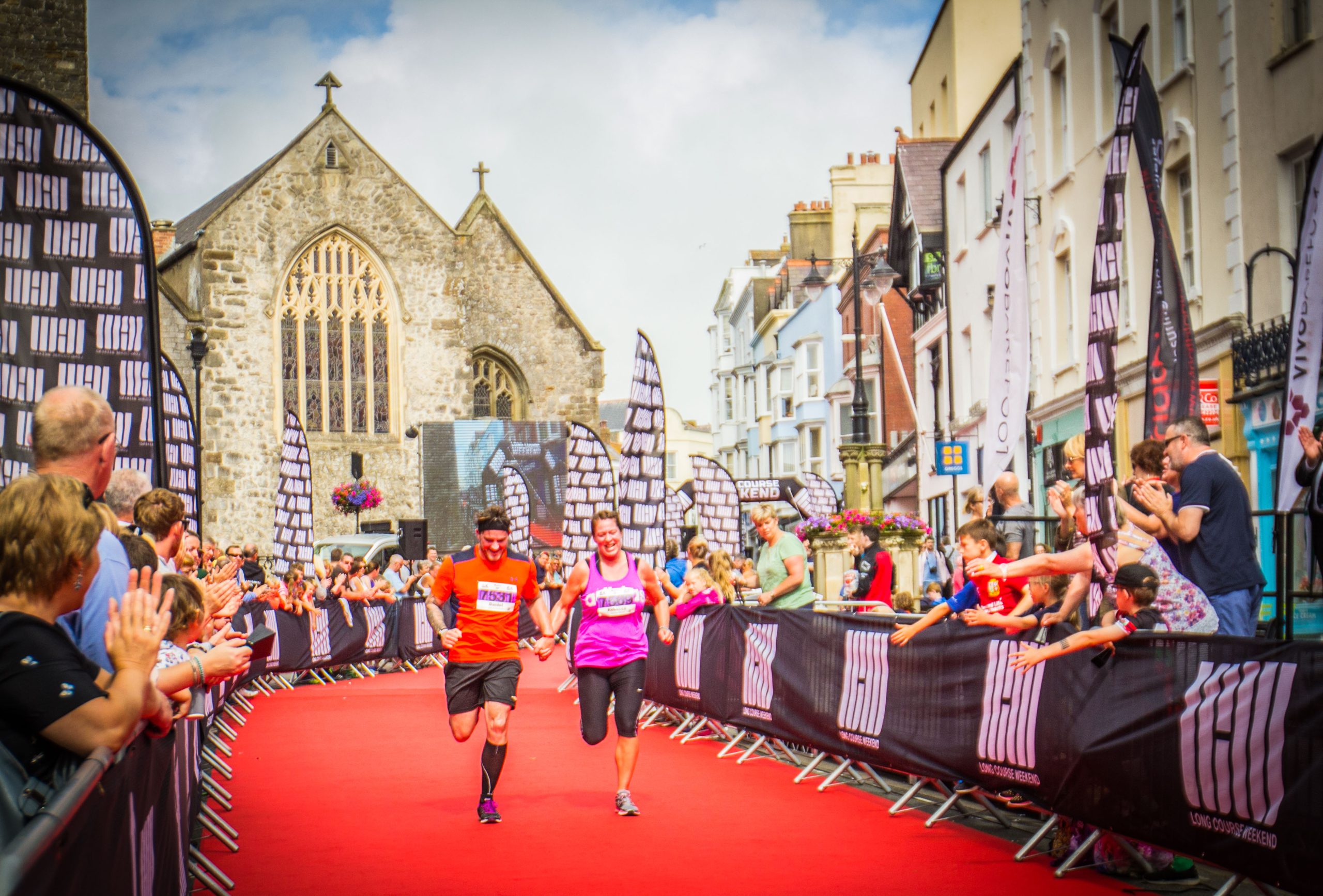 2 runners in Wales 5k